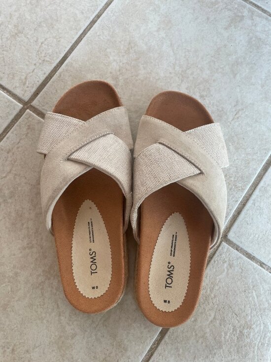 Toms Shoes - Toms women's wide cross strap tan platform sandals 8W neutral coastal minimalist